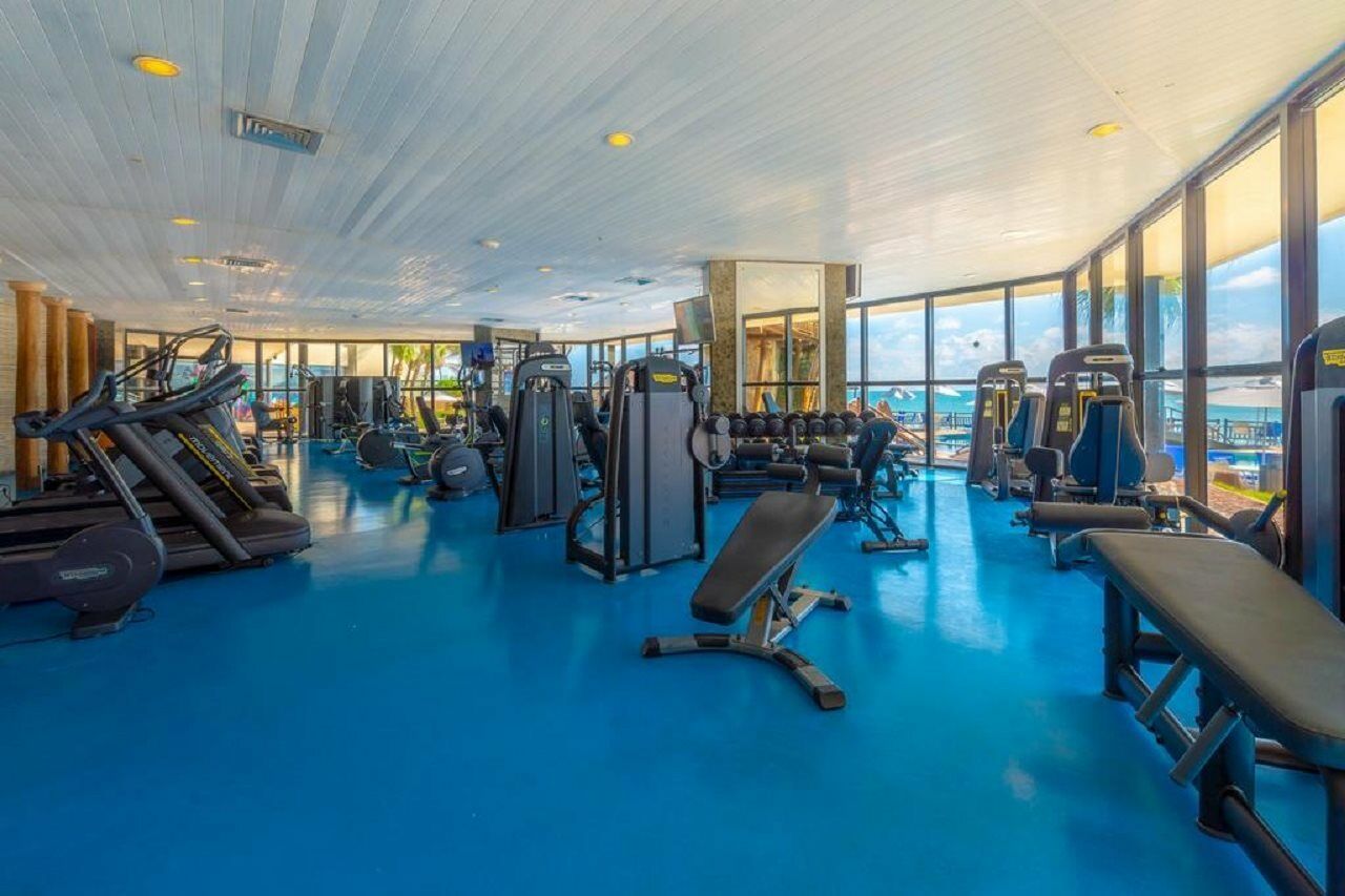 Ocean Palace All Inclusive Premium ناتال المظهر الخارجي الصورة The gym at the hotel